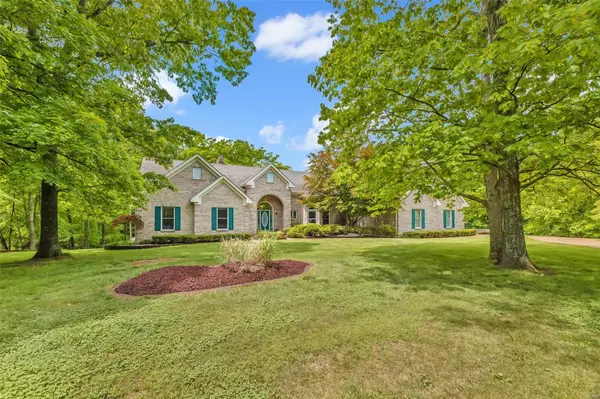 185 Timber Pines DR, Defiance, MO 63341