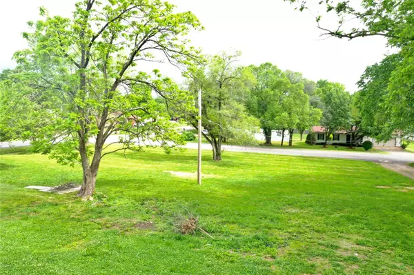 0 N Country( Lot 16 ) LN, Desloge, MO 63601