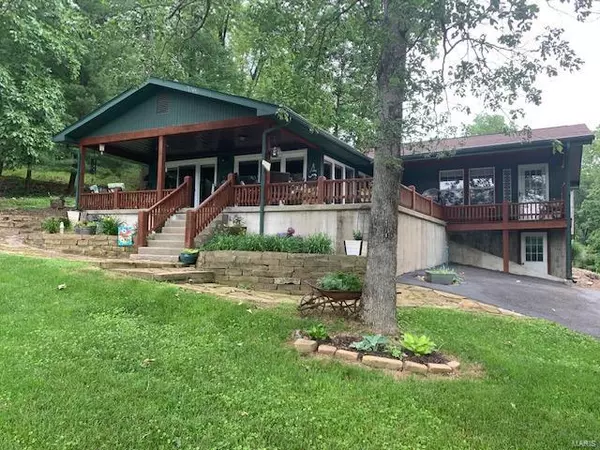 231 Lake Cedar RD, Burfordville, MO 63739