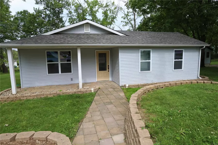 1112 Nipper ST, Potosi, MO 63664