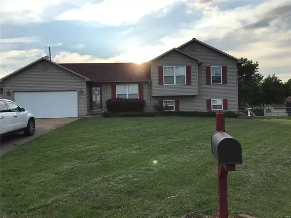 Desloge, MO 63601,609 LaPlante DR