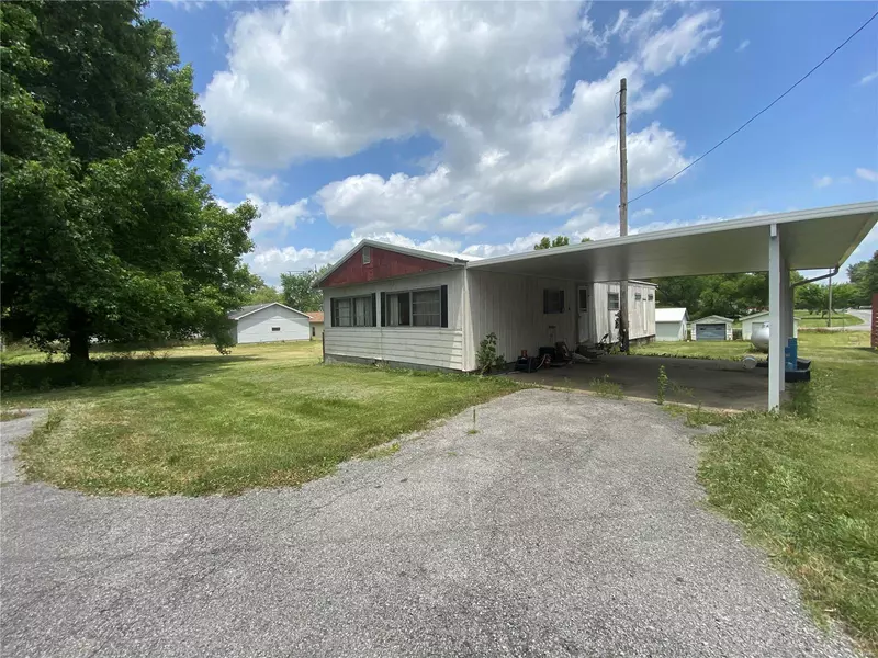 7333 Norris, Marion, IL 62959