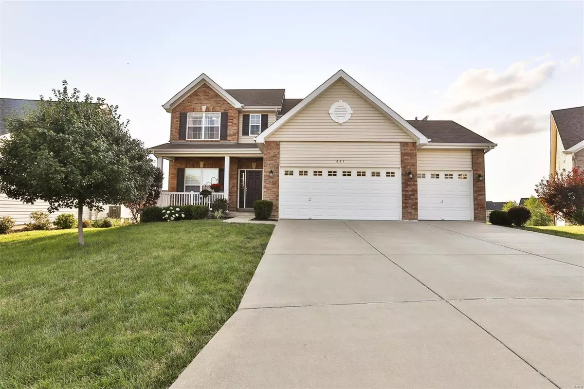 Lake St Louis, MO 63367,621 Prairiegate CT