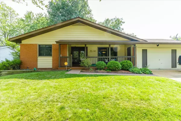 2867 Westminster, Florissant, MO 63033