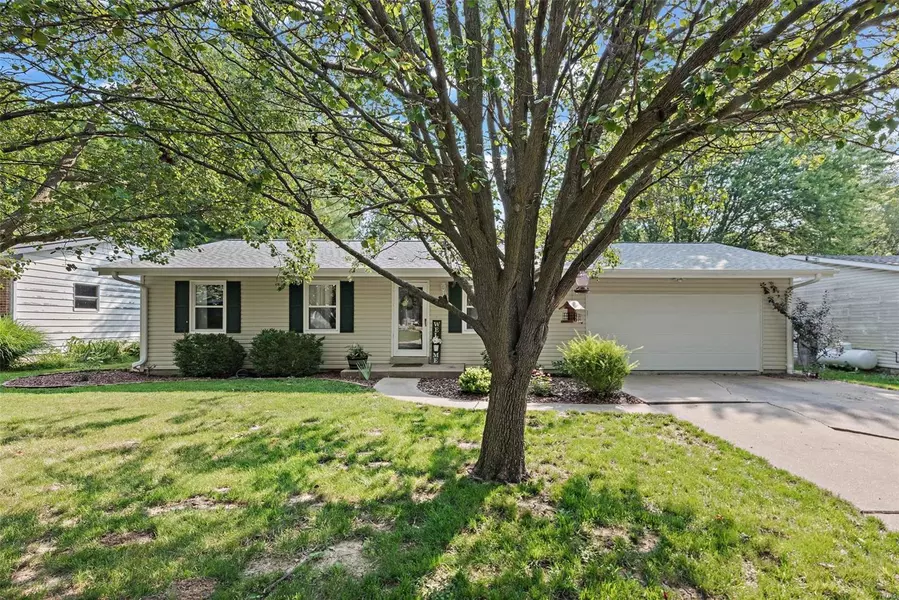 40 Drucker LN, Old Monroe, MO 63369