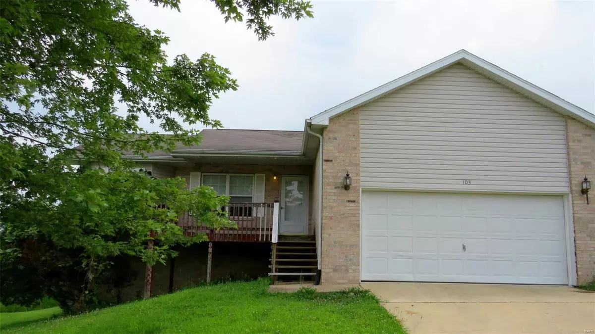 St Robert, MO 65584,103 Hilton CT