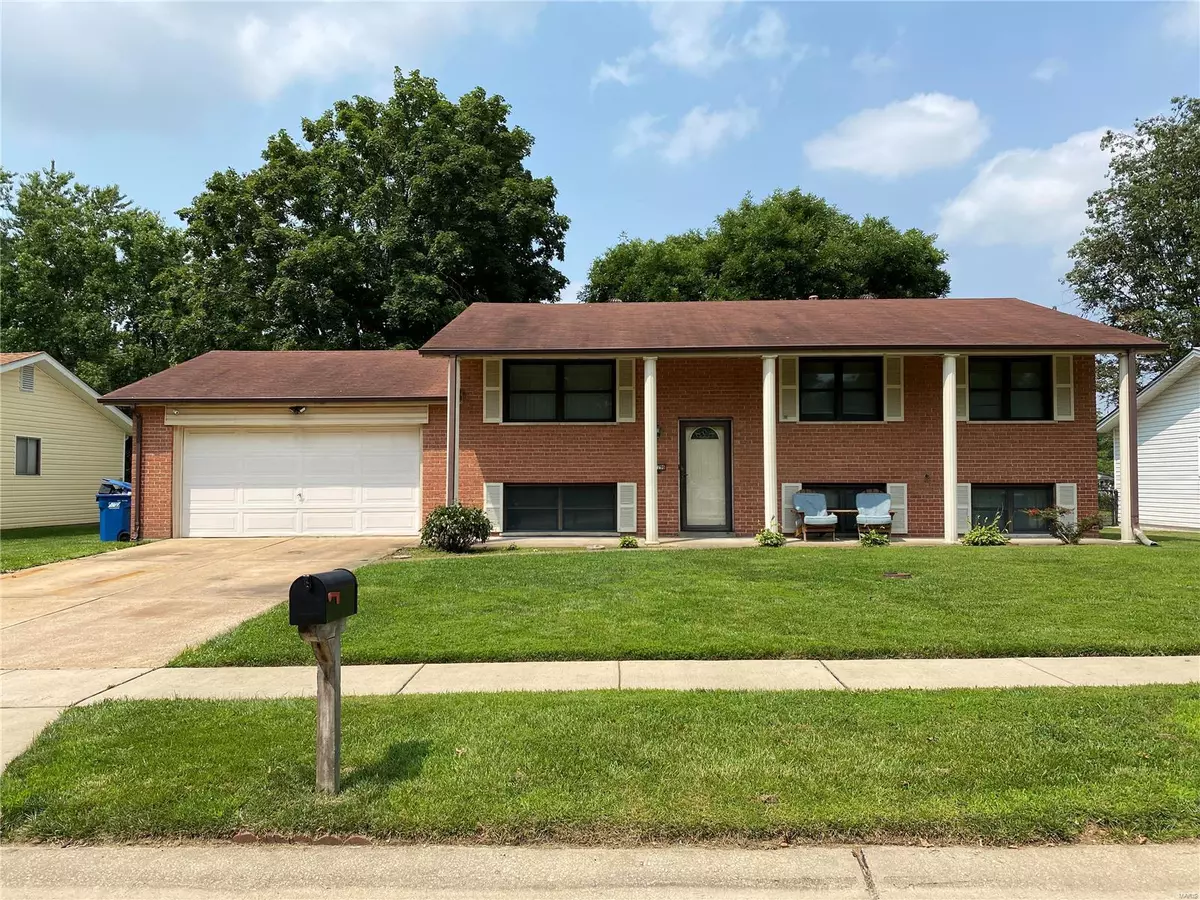 Bridgeton, MO 63044,11796 Benedetta DR