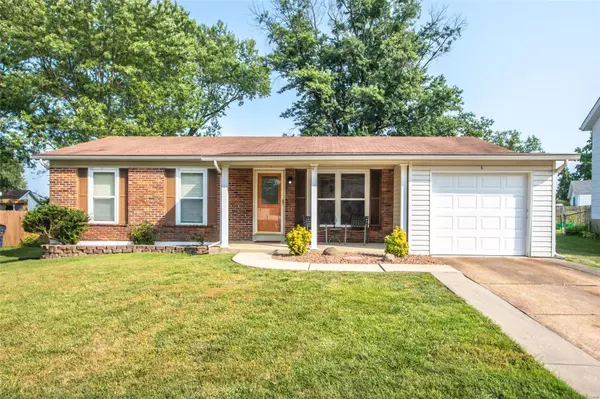 5 Northwinds DR, St Peters, MO 63376