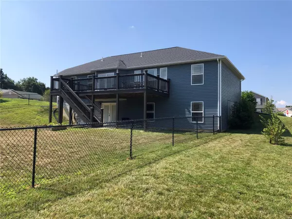 Troy, MO 63379,1 Rose CT