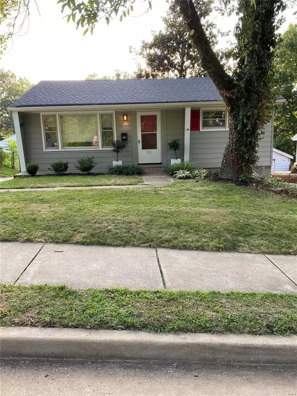 825 Edgar RD, St Louis, MO 63119