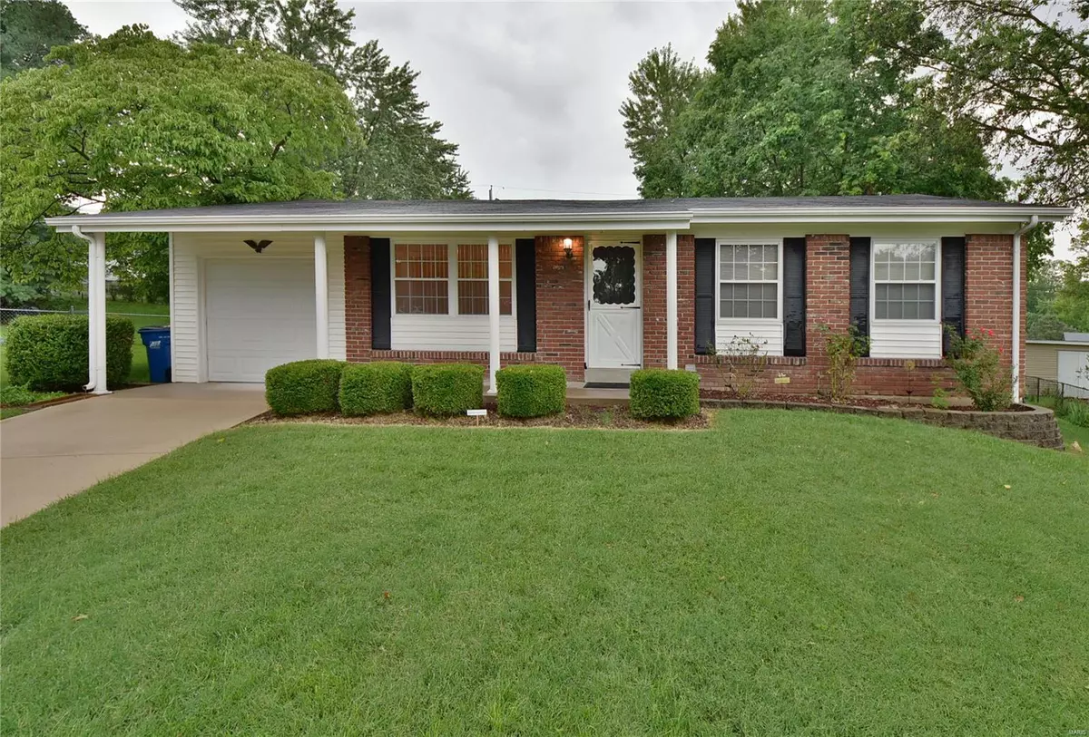 Maryland Heights, MO 63043,25 Glenpark CT