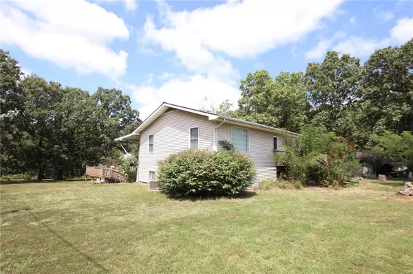 1300 Radford, Cuba, MO 65453