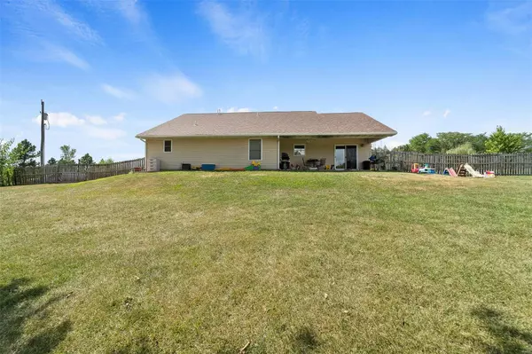 Fulton, MO 65251,5886 Shelly DR