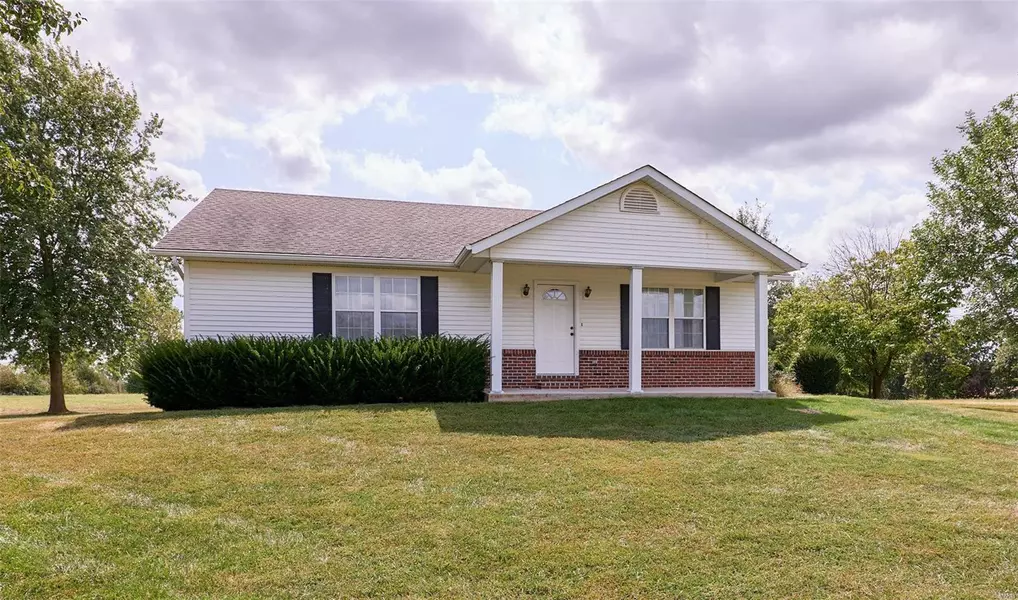 214 Lakeview RD, Old Monroe, MO 63369