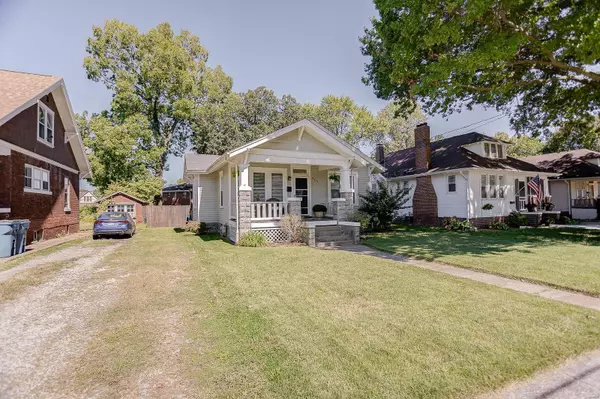 Collinsville, IL 62234,733 Maple ST