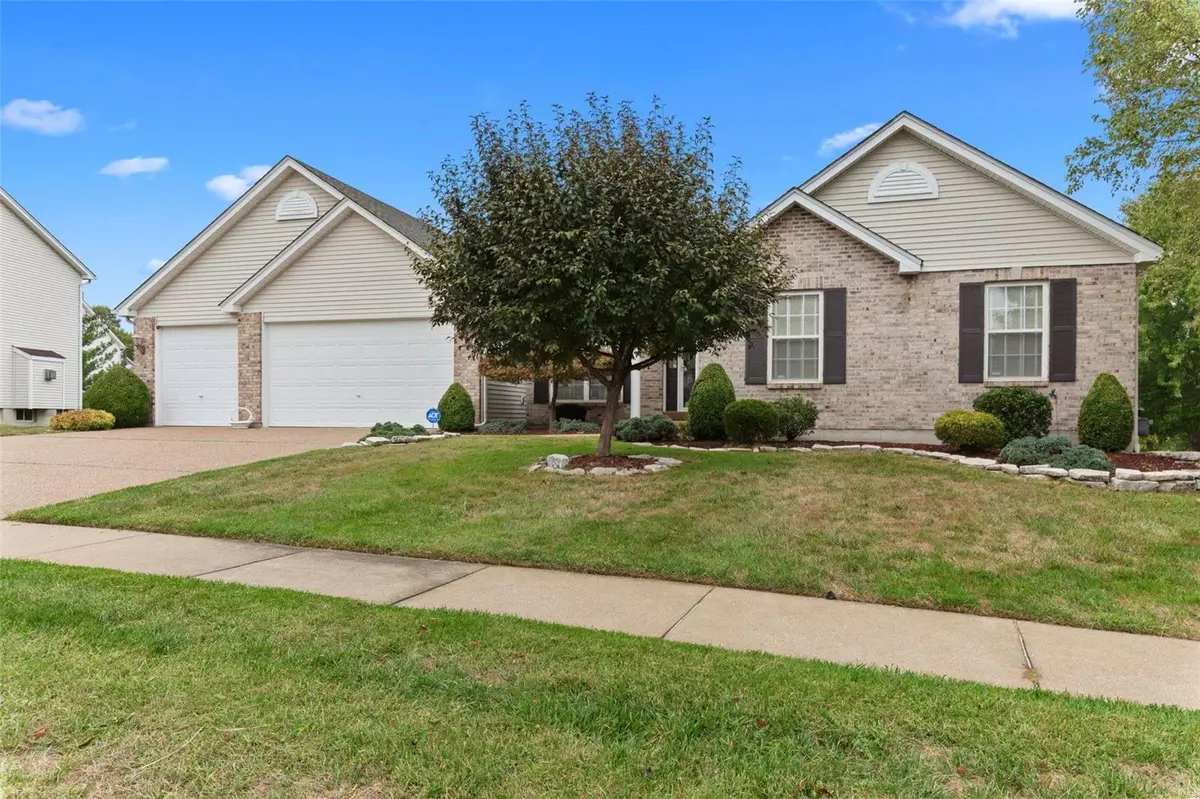 Dardenne Prairie, MO 63368,238 Strathmoor WAY