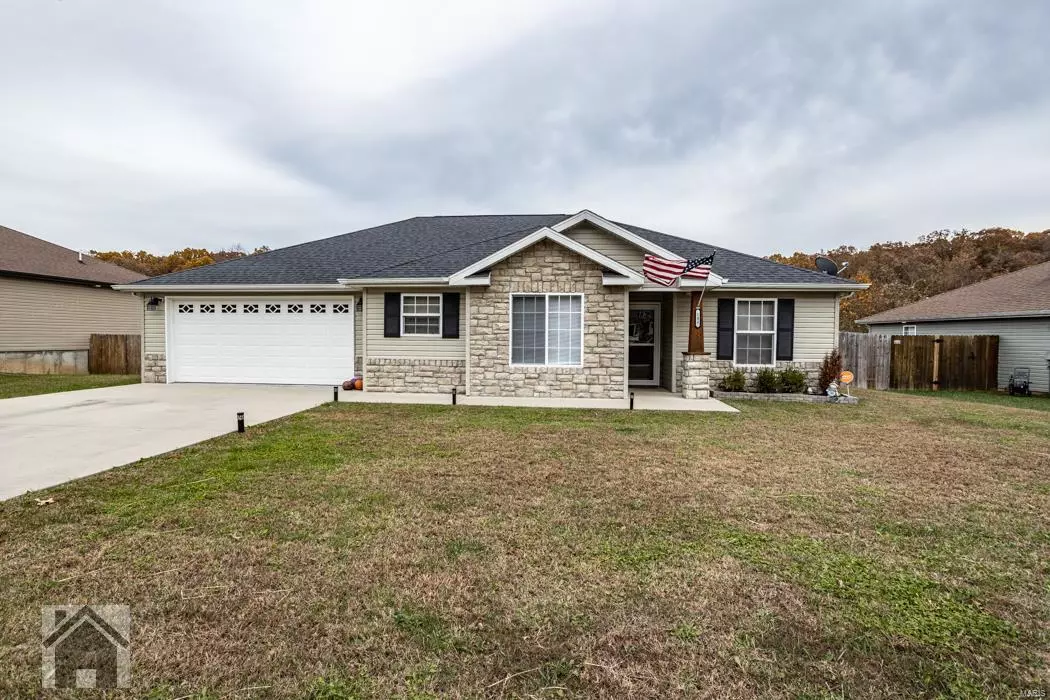 St Robert, MO 65584,103 Creek View DR