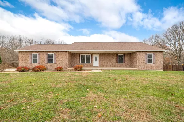 21189 Larson RD, Waynesville, MO 65583