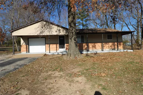 4725 Valley, Sullivan, MO 63080