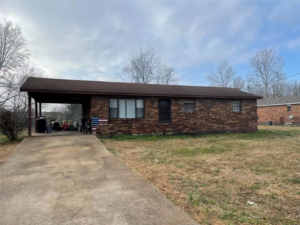 Poplar Bluff, MO 63901,271 Hampton CT