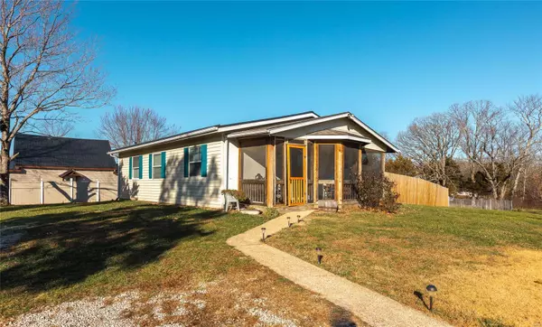 2283 Highway Dd, Cuba, MO 65453