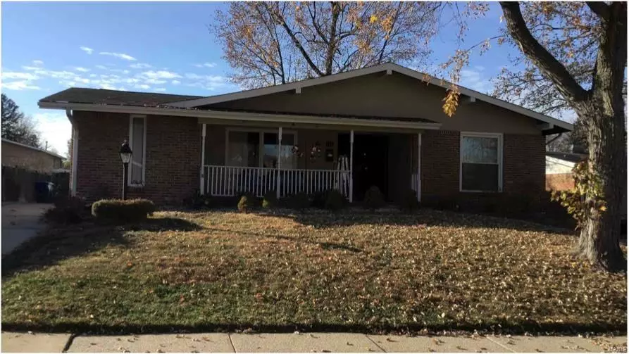 Florissant, MO 63033,725 Meadowgrass