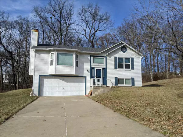 13 Windstone CT, O'fallon, MO 63366