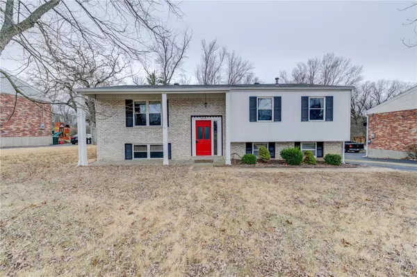 1006 Carole Lane, Ellisville, MO 63021