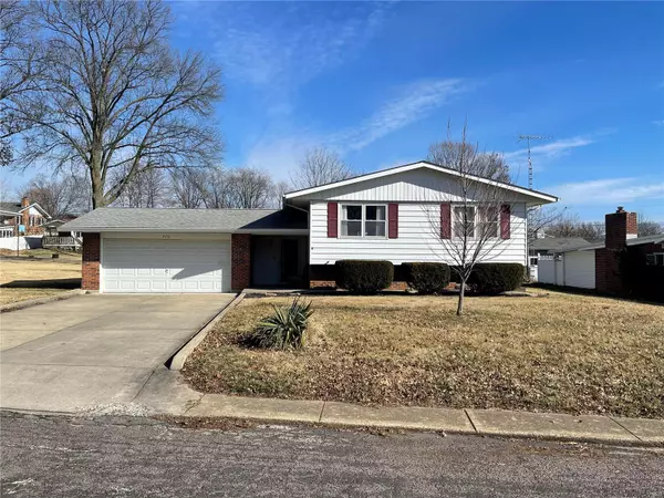 Ste Genevieve, MO 63670,470 Walnut