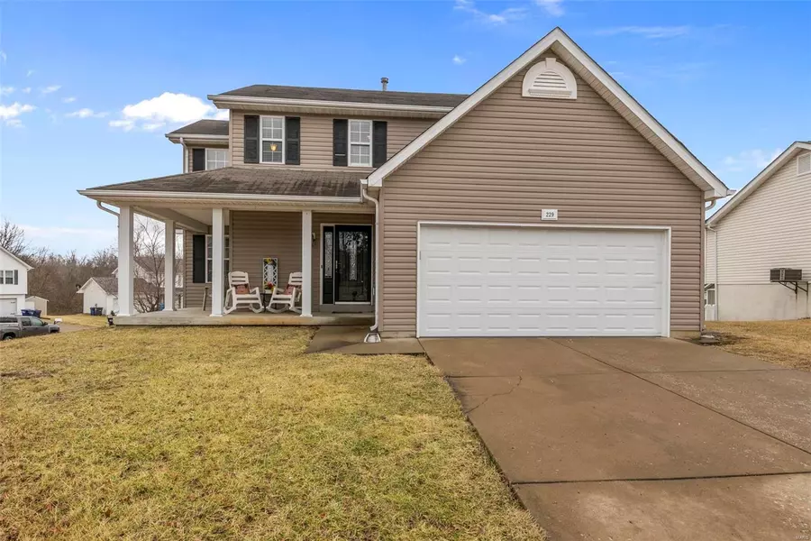 229 Split Rail DR, Wentzville, MO 63385