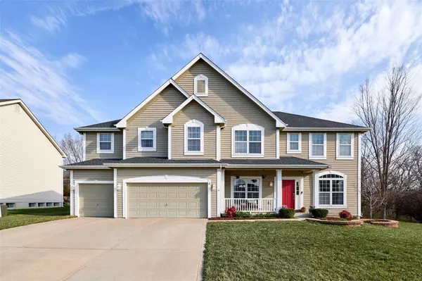 7 Shetland CT, Dardenne Prairie, MO 63368