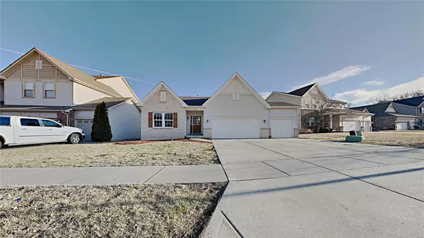 2228 Bay Tree, St Peters, MO 63376