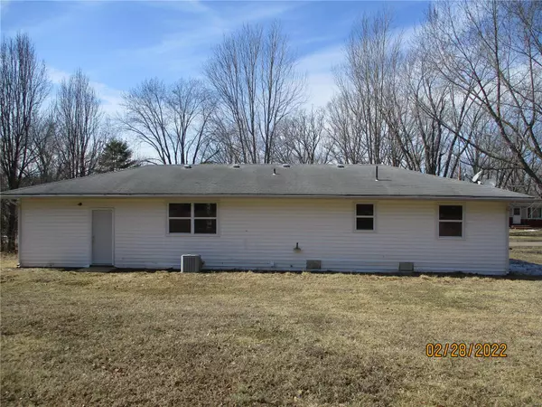 Salem, MO 65560,142 County Road 4170