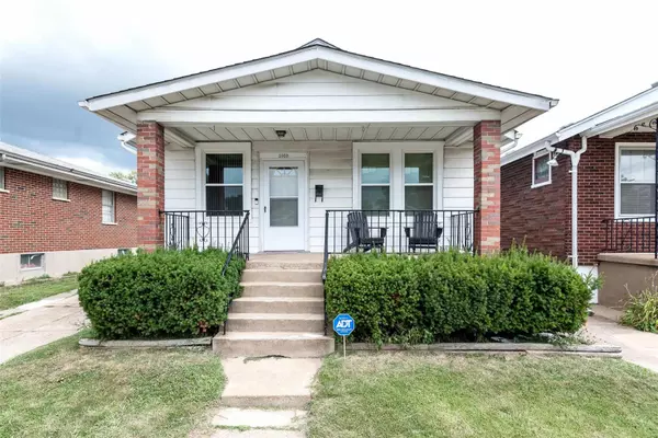 3953 Randall ST, St Louis, MO 63116