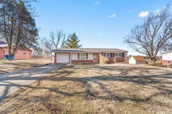 St Charles, MO 63303,12 Ranchero Dr.