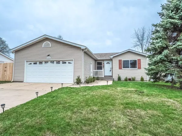 19 Laura Hill, St Peters, MO 63376