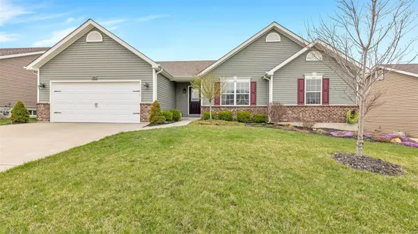 931 Mule Creek Dr., Wentzville, MO 63385