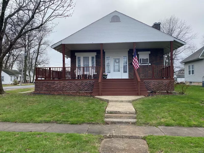 517 S Main ST, Vandalia, MO 63382