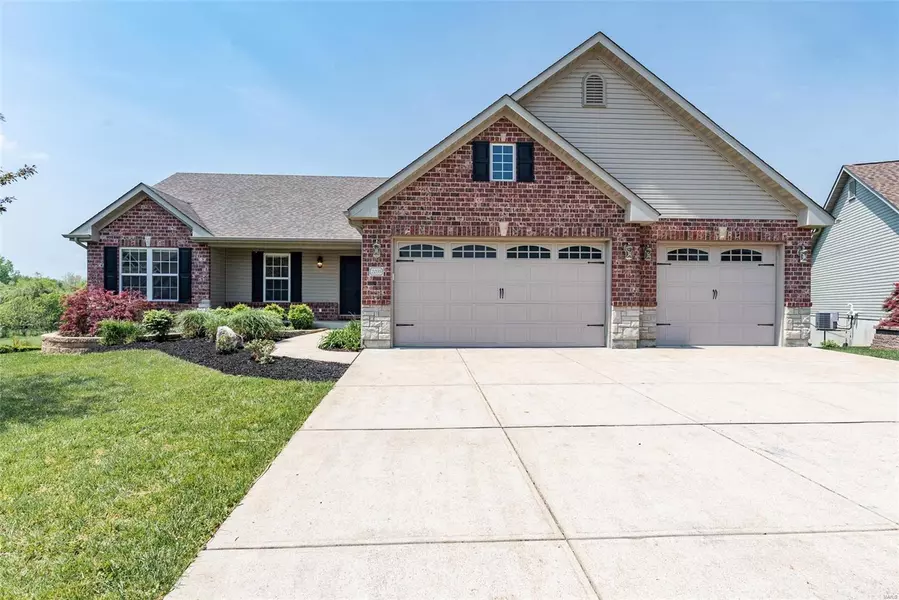 2035 Iron Mountain, Festus, MO 63028