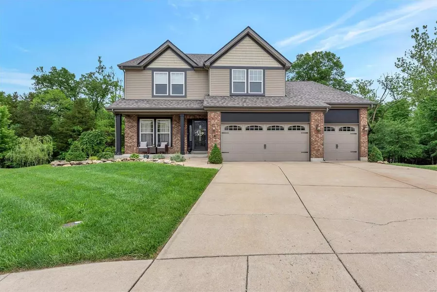 8 Tucker Manor CT, Wentzville, MO 63385