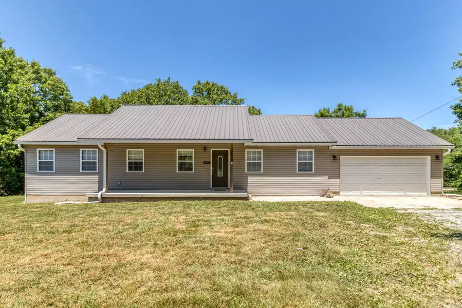 12452 Roby RD, Plato, MO 65552