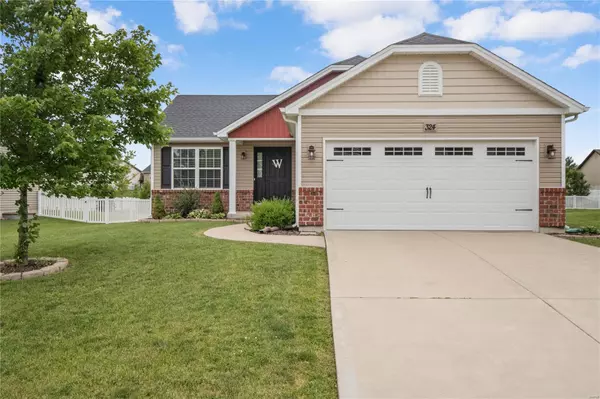 324 Aspen Creek DR, Wentzville, MO 63385