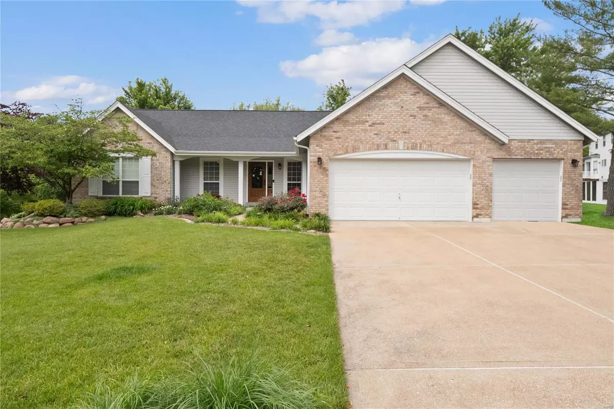 St Charles, MO 63304,61 Muirfield Spring CT