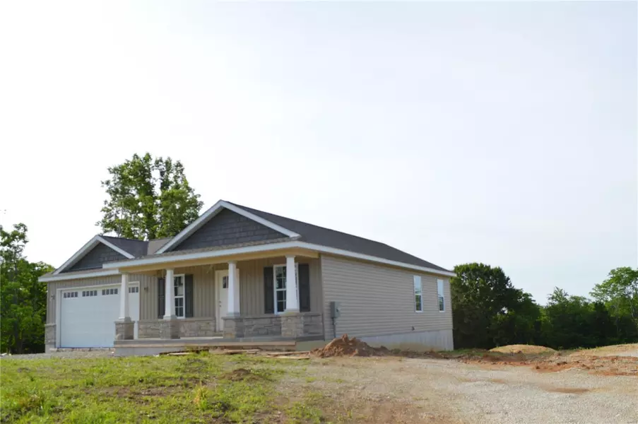 470 West Springfield, St Clair, MO 63077