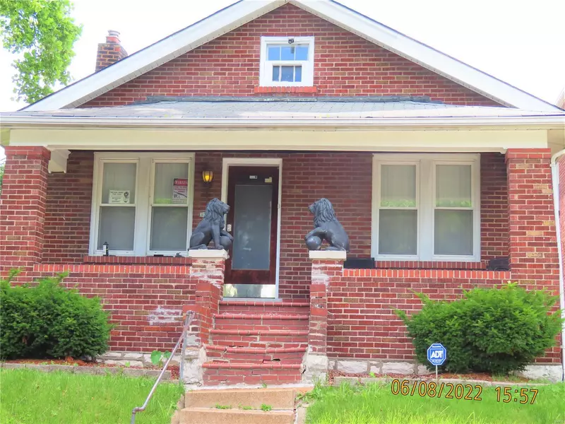 4319 California AVE, St Louis, MO 63111