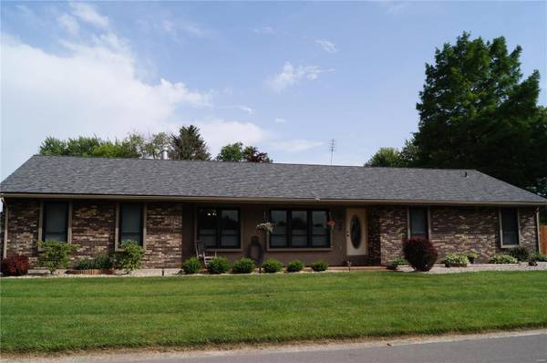 26 Rushmore DR,  Glen Carbon,  IL 62034