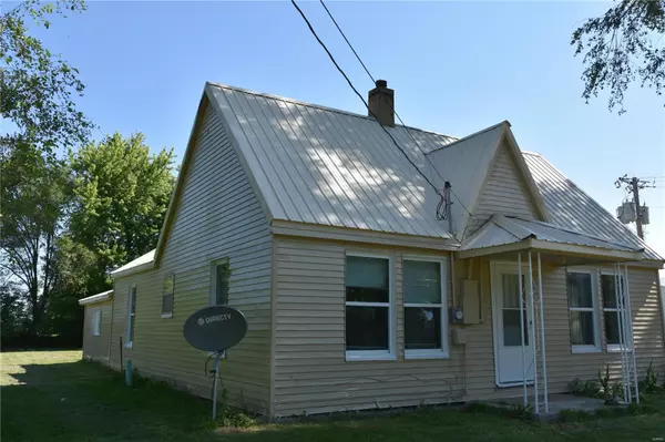 Shelbina, MO 63468,506 E Maple ST