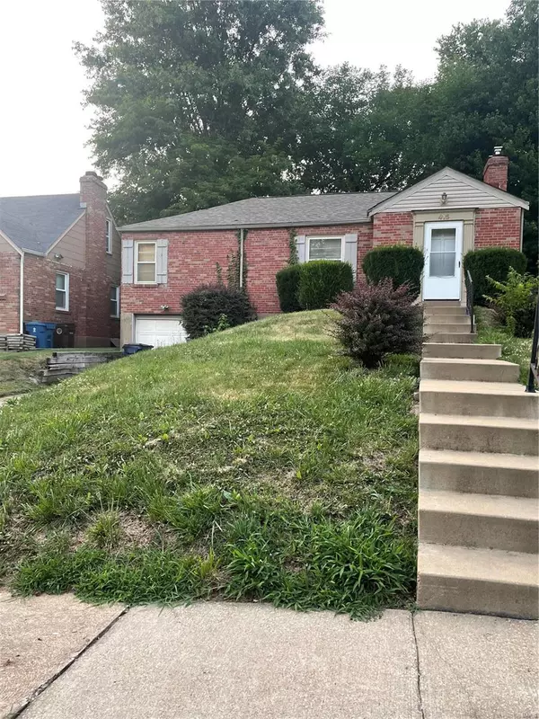 415 Robert AVE, Ferguson, MO 63135