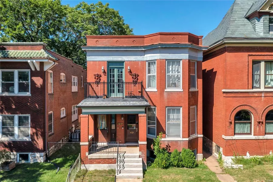 3659 Botanical AVE, St Louis, MO 63110