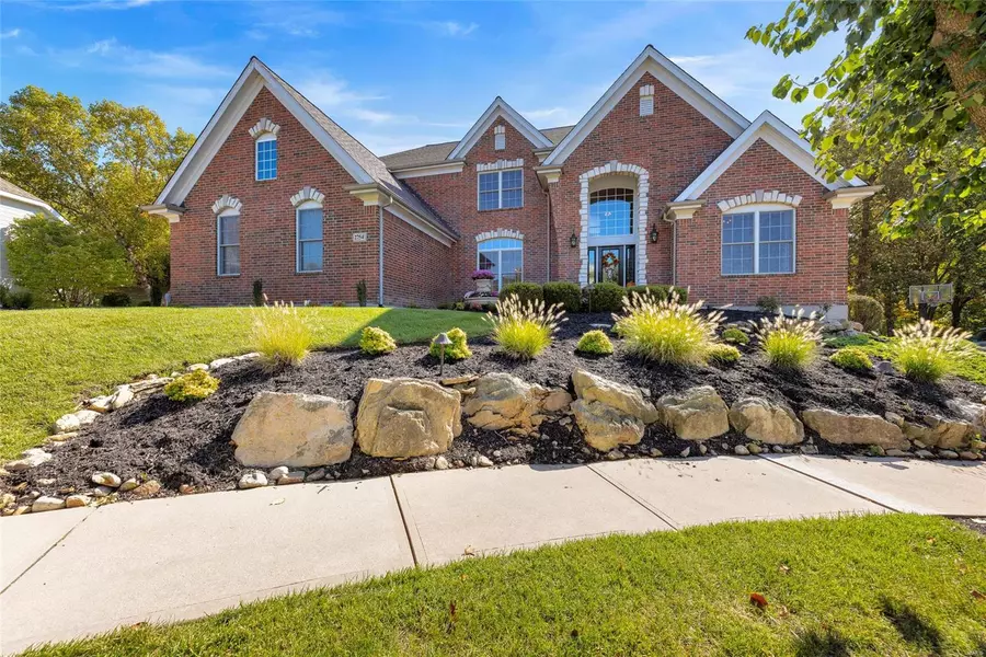 2754 Wynncrest Manor DR, Wildwood, MO 63005